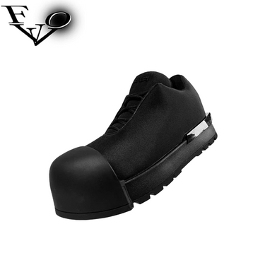 FVVO BLACK THICK SOLED LOW-CUT BOOTS