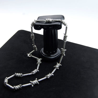 $OLE ONLY BARBED WIRE MOTIF NECKLACE