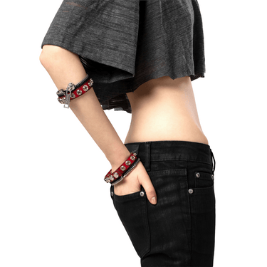 RACER WORLDWIDE SPLIT BUTTON BRACELET / RED
