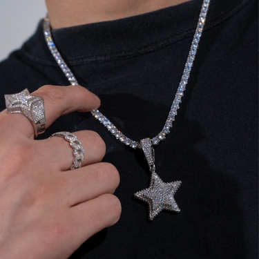 $ole only STAR PENDANT